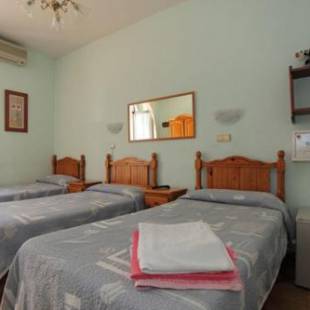 Фотографии гостевого дома
Hostal Fuentesol