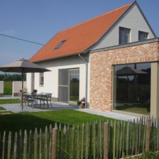 Фотография гостевого дома Toetindroaj