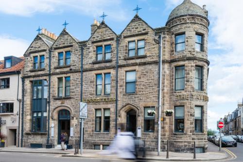 Фотография гостиницы Kinnettles Hotel & Spa