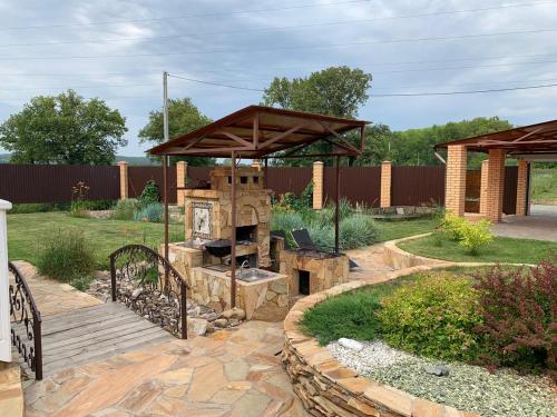 Фотография гостевого дома Семья Хаус