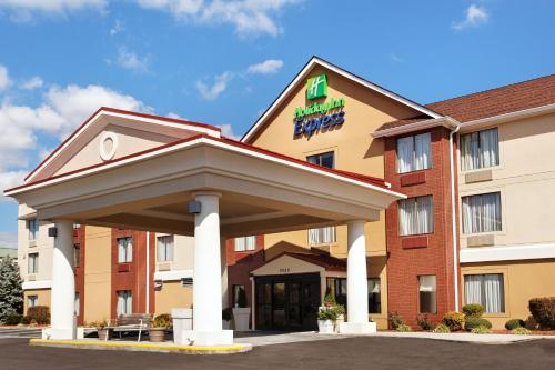 Фотография гостиницы Holiday Inn Express Hotel & Suites Knoxville-North-I-75 Exit 112, an IHG Hotel