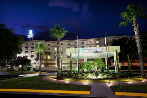 Фотография гостиницы Embassy Suites Brunswick