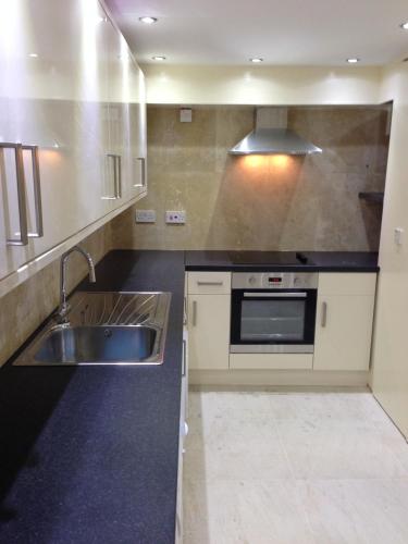 Фотография мини отеля Hour Glass Hotel