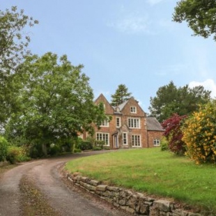 Фотография гостевого дома The Old Vicarage