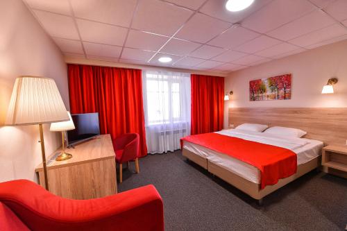 Фотографии гостиницы
Времена года