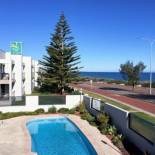 Фотография гостиницы Quality Resort Sorrento Beach