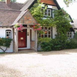 Фотографии гостевого дома 
            West Lodge Hotel