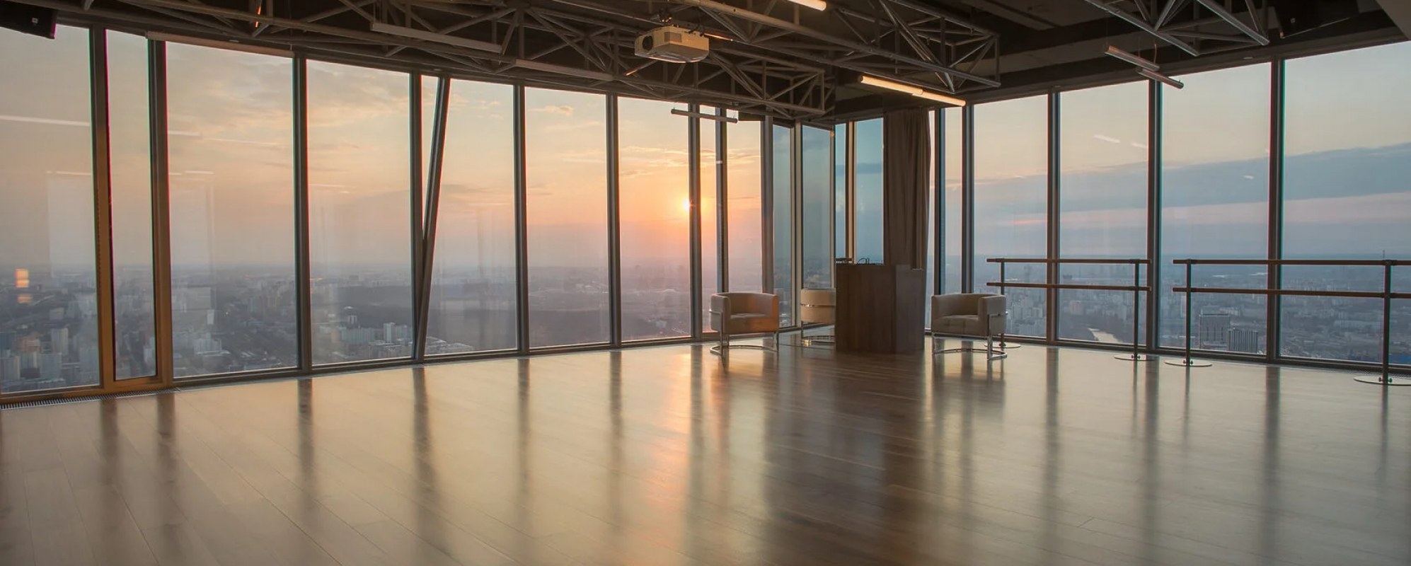 Фотографии танцевального зала Больщой зал High Level