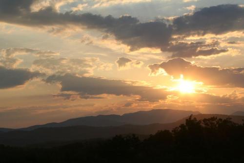 Фотография гостевого дома Smoky Mountain View