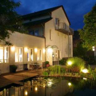 Фотографии гостевого дома
Hotel ZweiLinden Meckenheim Bonn