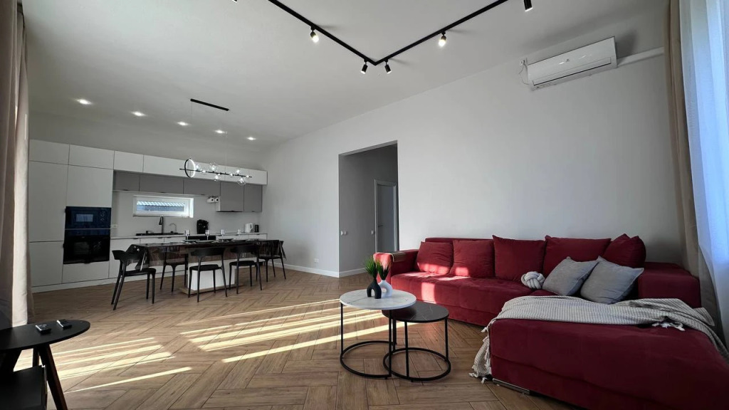 Фотография Коттеджа Частный дом Стильный Дом с Видом на Водоем