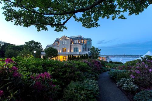 Фотография гостиницы The Chanler at Cliff Walk