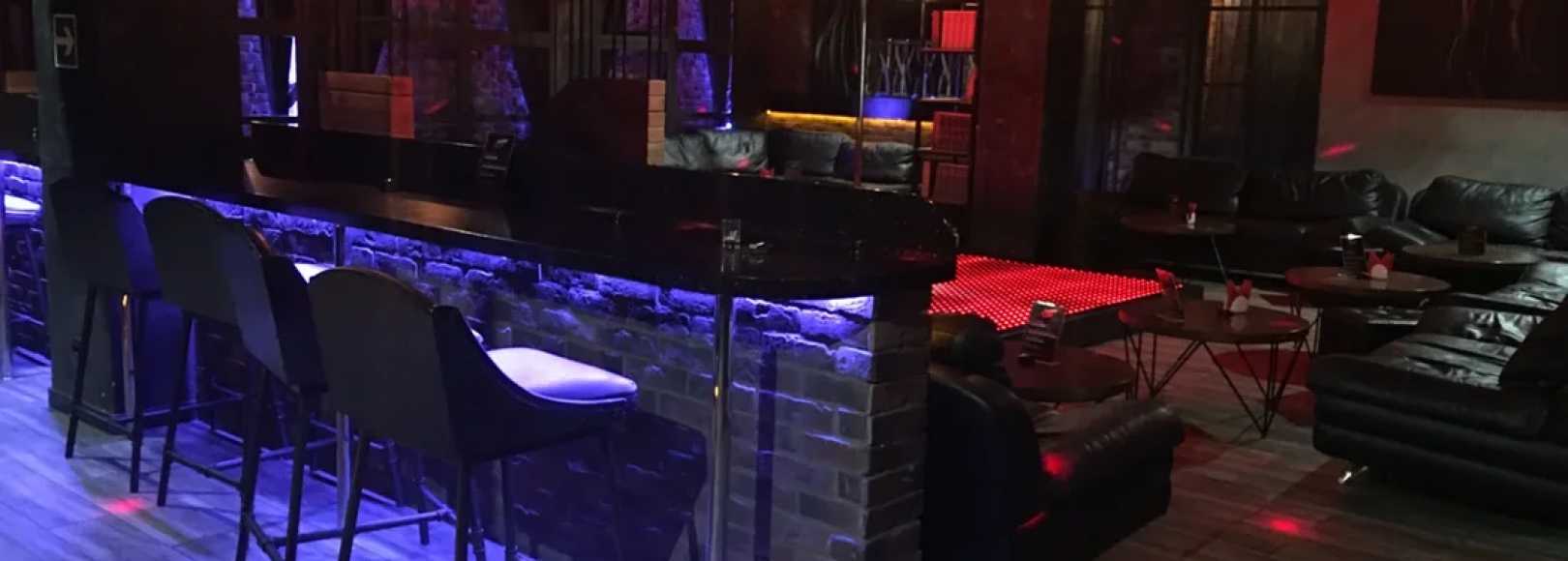 Фотография банкетного зала Стриптиз бар Естествознание Основной зал