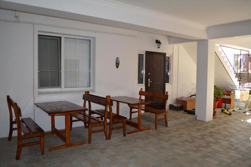 Фотография гостевого дома Надежда на Новроссийской, 211