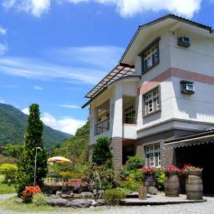 Фотографии мини отеля
Left Bank BnB