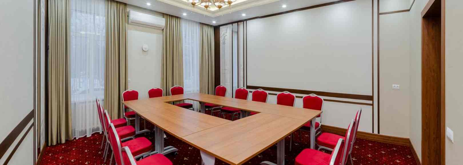 Фотография конференц-зала МашБах