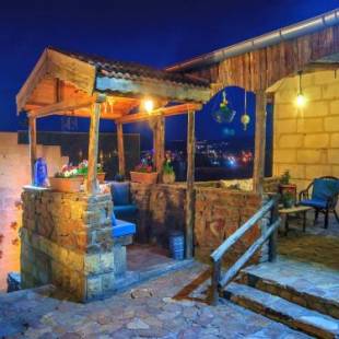 Фотографии гостевого дома 
            Adanos Konuk Evi