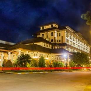 Фотографии гостиницы 
            Royal Nakhara Hotel and Convention Centre