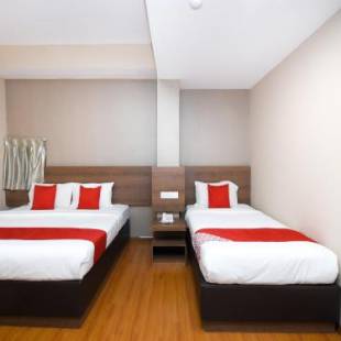 Фотографии гостиницы 
            OYO 977 Hong Kong Suites