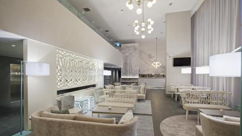 Фотография гостиницы NH Parma