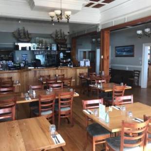 Фотографии гостиницы
The Pier Hotel