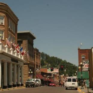 Фотография гостиницы Historic Franklin Hotel