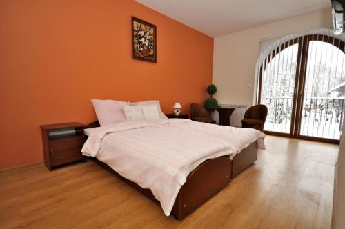 Фотография мини отеля Leśny Dworek