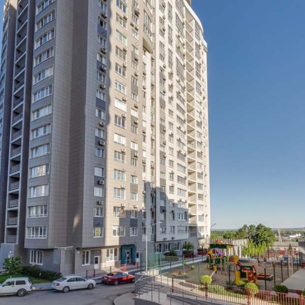 Фотографии квартиры 
            Апартаменты "Тихий Дон" в центре с видом на город с 17 этажа