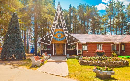 Фотографии базы отдыха 
            Вотчина Деда Мороза