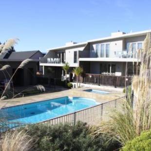 Фотографии гостиницы 
            Distinction Wanaka Serviced Apartments