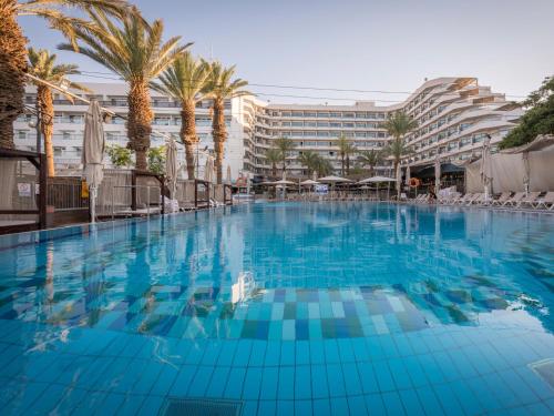 Фотография гостиницы Neptune Eilat By Dan Hotels