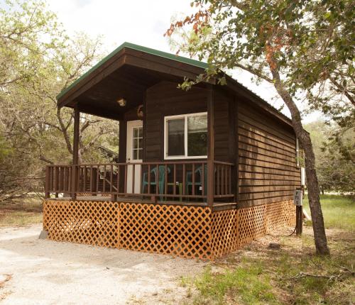 Фотография базы отдыха Pio Pico Camping Resort Two-Bedroom Cabin 12