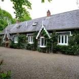 Фотография гостевого дома Ballycastle Cottage