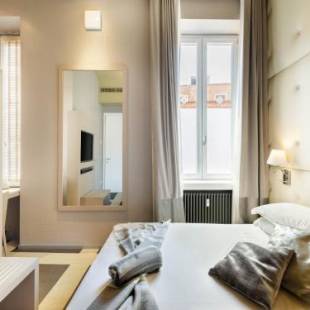 Фотографии гостевого дома
Private Luxury Suites