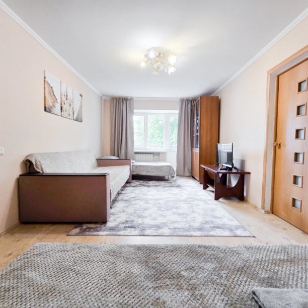 Фотографии квартиры 
            Квартира Двухкомнатная на Курчатова 1