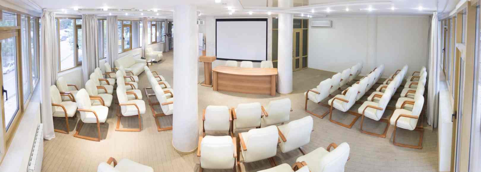 Фотография конференц-зала Жемчужина на 53 человека