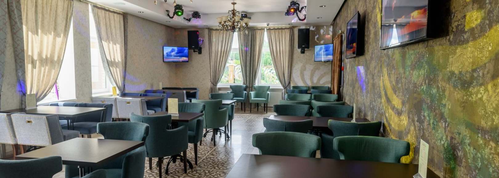 Фотография банкетного зала Караоке и дискотека