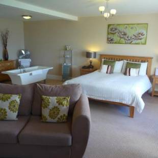 Фотографии гостиницы
Gwbert Hotel