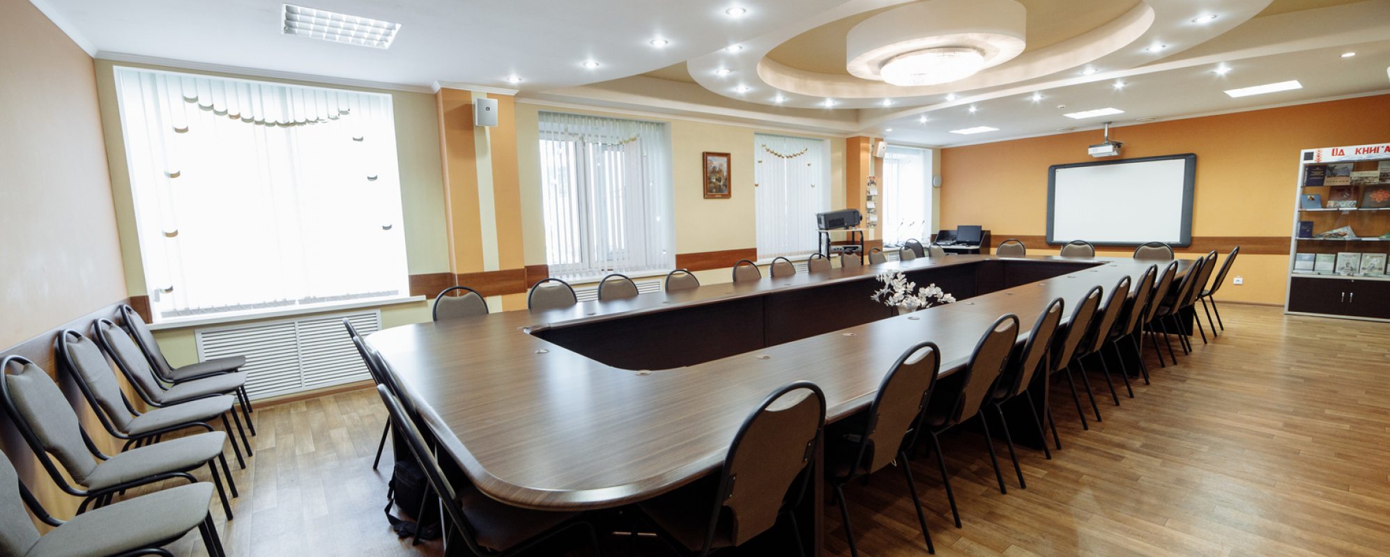 Фотографии конференц-зала Конференц-зал Национальной библиотеки имени А.С. Пушкина