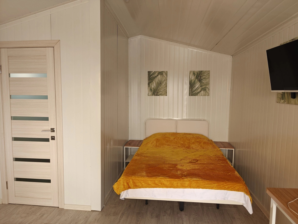 Фотография Коттеджа Частный Дом с Бассейном 2