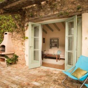 Фотографии гостевого дома
Casa Marqués at Masia Nur Sitges, Adults only