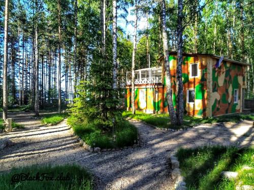 Фотографии базы отдыха
Бурая Лиса