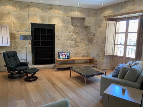 Фотография гостевого дома Calle Toro 2, 1º con balcones a la misma Plaza Mayor!!