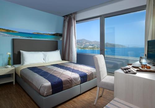 Фотография гостиницы Mistral Bay Hotel