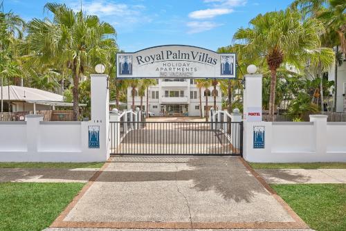 Фотографии апарт отеля
Royal Palm Villas