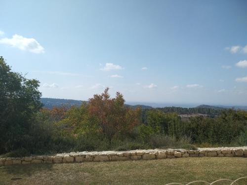 Фотография апарт отеля Shoresh mountain