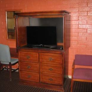 Фотографии мотеля
Two Palms Motel