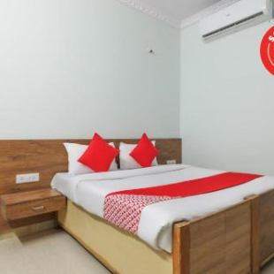 Фотография гостиницы Vaccinated Staff- OYO 47603 Hotel Sandalwood Vibes