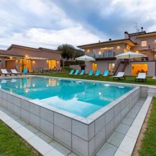 Фотографии гостевого дома
Villa Spaccasole su Cortona