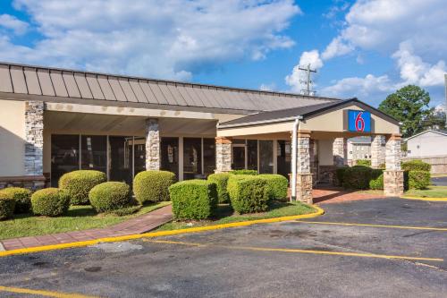 Фотография гостиницы Motel 6-Warner Robins, GA